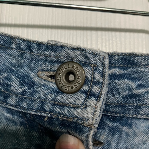 Bill Blass Vintage Denim Shorts - Picture 4 of 10